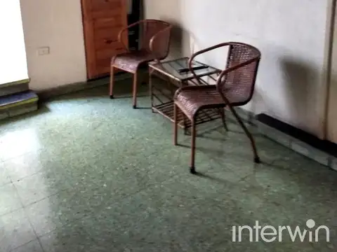 Edificio Comercial en Venta en Flores - Hotel de 2 Plantas