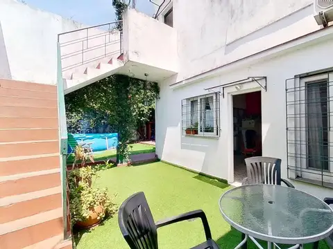 CASA 4 AMBIENTES CON GARAGE PATIO Y PARRILLA