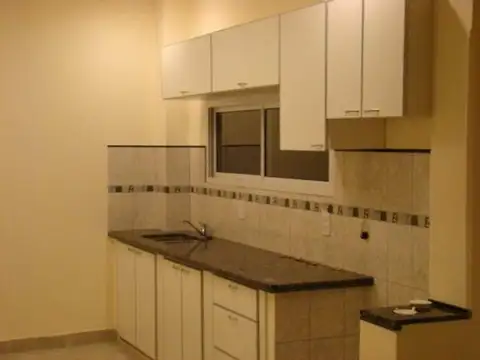 Departamento PH. 2 dormitorios. Planta baja.