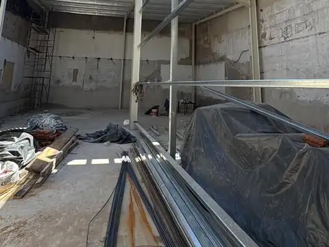 Galpon en Alquiler 58  mts Fondo