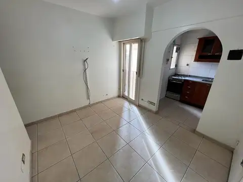 Av. Lacarra 211 , Piso 5