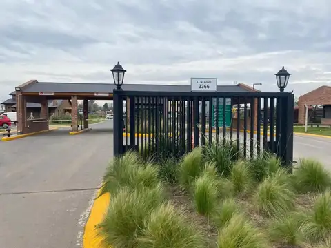 Terreno en Venta en San Pablo, USD 49.000