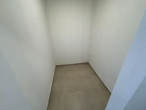 Casa en alquiler 2 dormitorios con pileta