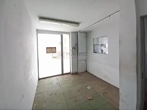 Alquiler Local Galpón 600m2 - 3 Plantas - en Villa Lugano