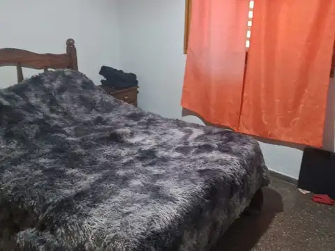 Casa 6 ambientes con 3 baños