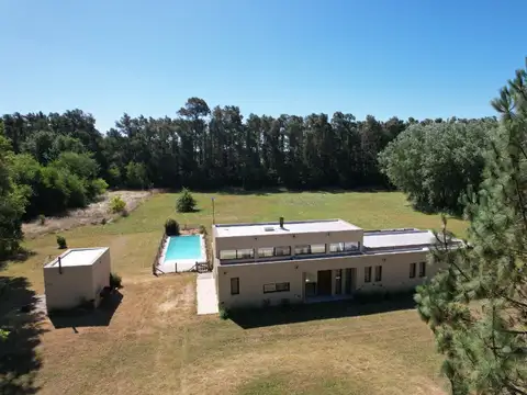 Venta importante Casa estancia benquerencia farm club