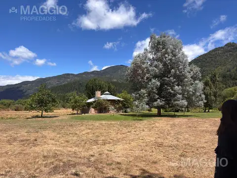 Casa en Venta con 5 cocheras