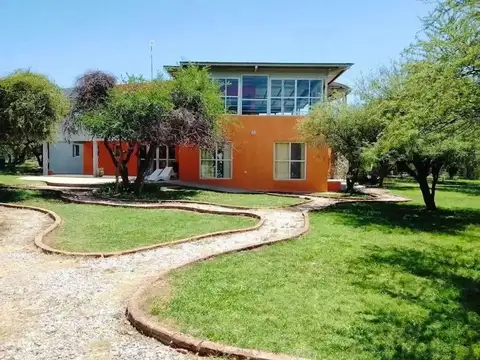 Casa en Venta en Cortaderas, USD 440.000