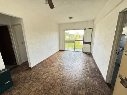 CHICLANA, AVDA. 3400, Piso 4