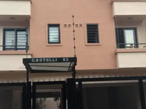 CASTELLI N° 83 1° A E/ RIVADAVIA Y SARMIENTO.-