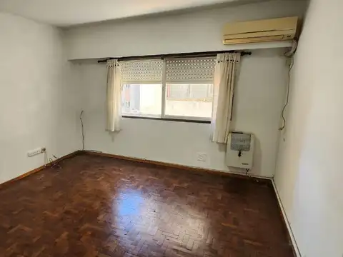 Montevideo 600 piso 6