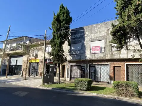 Departamento en alquiler en San Miguel 2 dormitorios amplia terraza.