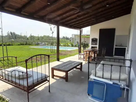 Casa 4 ambientes con 3 baños