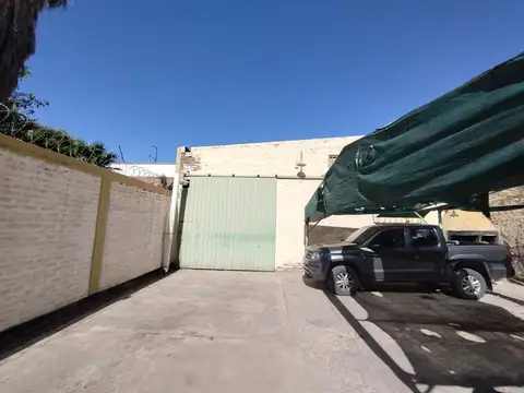 Galpón en Lateral Acceso Norte