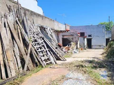 Lote comercial sobre Avenida 488 m² - idea inversión Inmobiliaria - Lomas Del Mirador