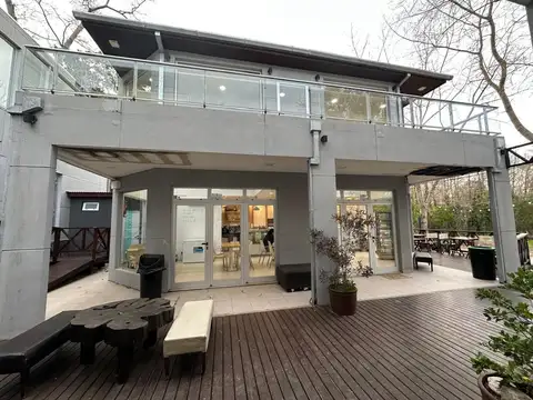 GALERIA CON 6 LOCALES Y 3 DPTOS. CORAZON DE MAR AZUL!