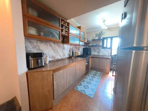 Depto Tipo Casa en Venta en San Antonio de Padua, USD 99.500