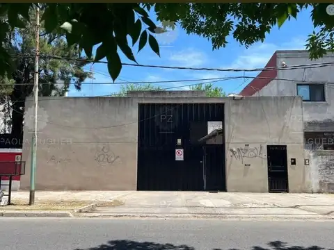Depósito Galpón  en Venta en Luis Guillón, Esteban Echeverría, G.B.A. Zona Sur