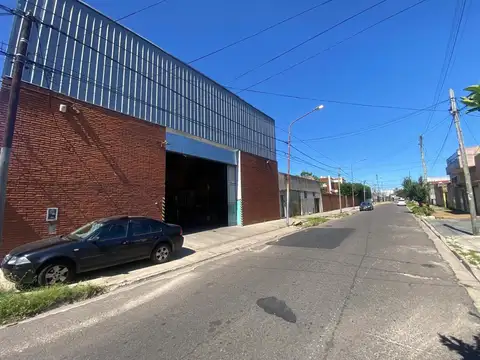 Galpon en Venta 17,32  mts Frente