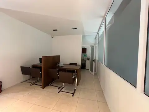 Local en alquiler City Bell - Dacal Bienes Raices