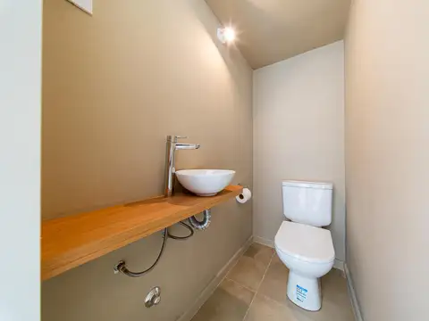 Casa de Pasillo en Venta en Cerrito 1266