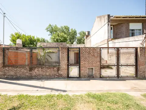 VENTA DE CASA DOS DORMITORIOS EN FISHERTON