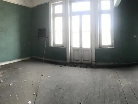 LOCALES - A LA CALLE - LOMAS DE ZAMORA - OESTE, GRAN BS. AS. SUR