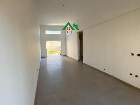 Casa tipo Dúplex en venta en Docta Avenida 2 – 2 dormitorios y cochera doble a estrenar