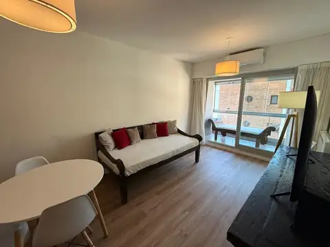 Departamento en Alquiler en Vicente Lopez, USD 1.200