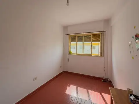 Departamento en Venta en Villa Elisa, USD 30.000