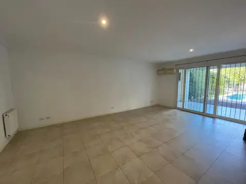 Casa en Alquiler en Acassuso, USD 3.500