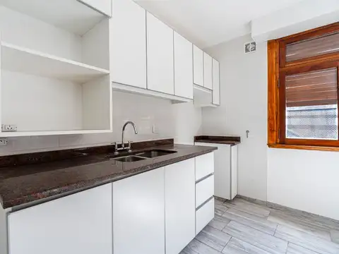 CASA VILLA LUGANO 4 AMBIENTES PATIO TERRAZA.