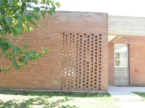 Casa en Venta en Campos De Alvarez, USD 340.000