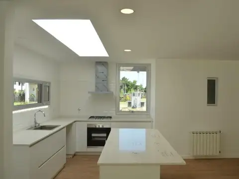 CASA VENTA "FINCAS DE ALVAREZ"