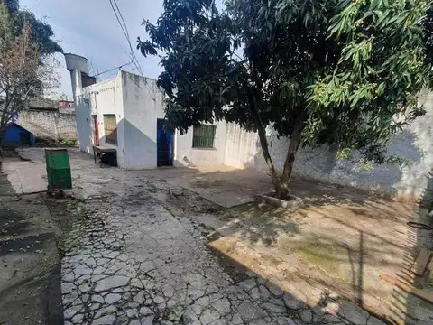 Casa en Venta en Isidro Casanova, USD 89.000