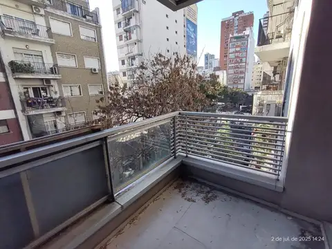 EXCELENTE LOFT URBANO AMPLIO CON BALCON – APTO PROFESIONAL