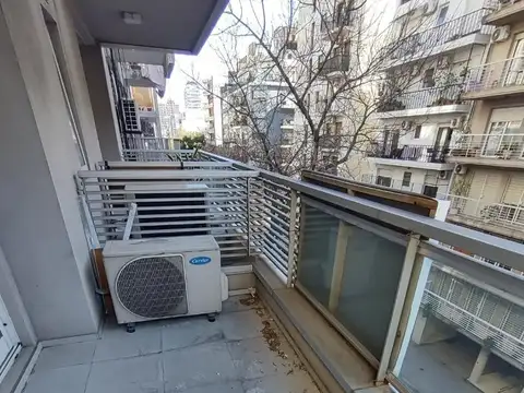 EXCELENTE LOFT URBANO AMPLIO CON BALCON – APTO PROFESIONAL