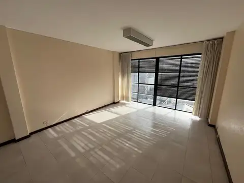 Oficina en Venta 30 años