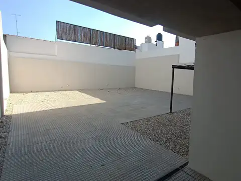 Cochera en Alquiler Fija