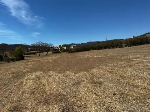 Exc lote 2.900 m2 totalmente plano vta Lucinda Norte