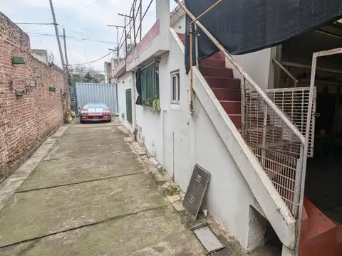 Galpon en Venta en Lanus Este, USD 85.000