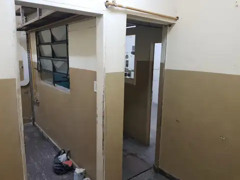 Local en Venta 60 años