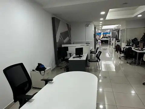 Local en Venta en Retiro, USD 760.000