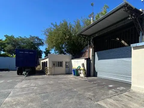 Depósito en alquiler zona Castelar Sur