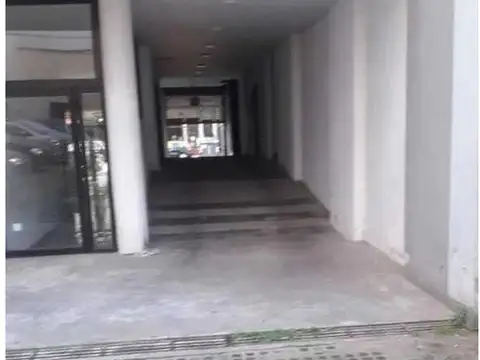 Av. Independencia 2200