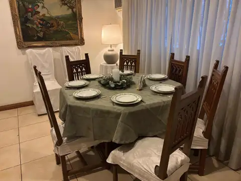 Casa Siete Ambientes Con Local Comercial Independiente