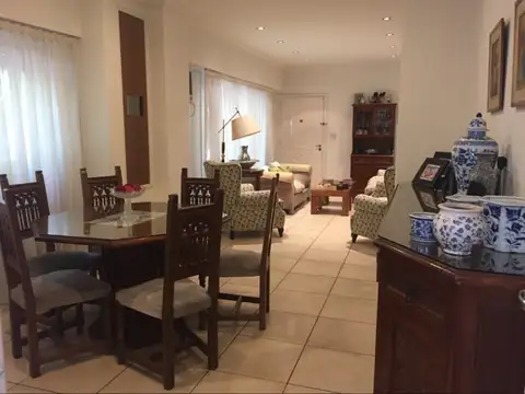 Venta Casa - Olivos - 7 ambientes local comercial