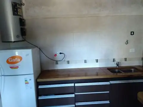 Yrigoyen e/ Cobo y Almafuerte