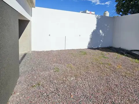 COCHERAS DESCUBIERTAS A ESTRENAR