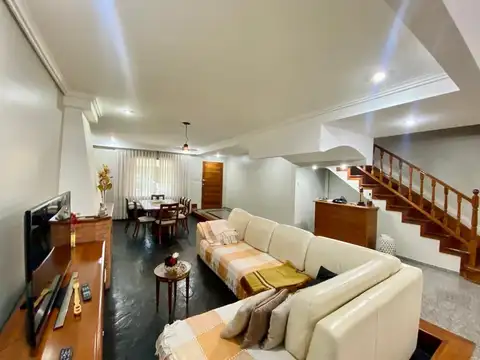 Casa en Venta en Villa Luro, USD 449.000
